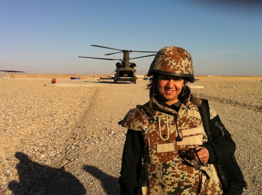 Simi Jan introducerer filmen 13 Dage, 13 Nætter