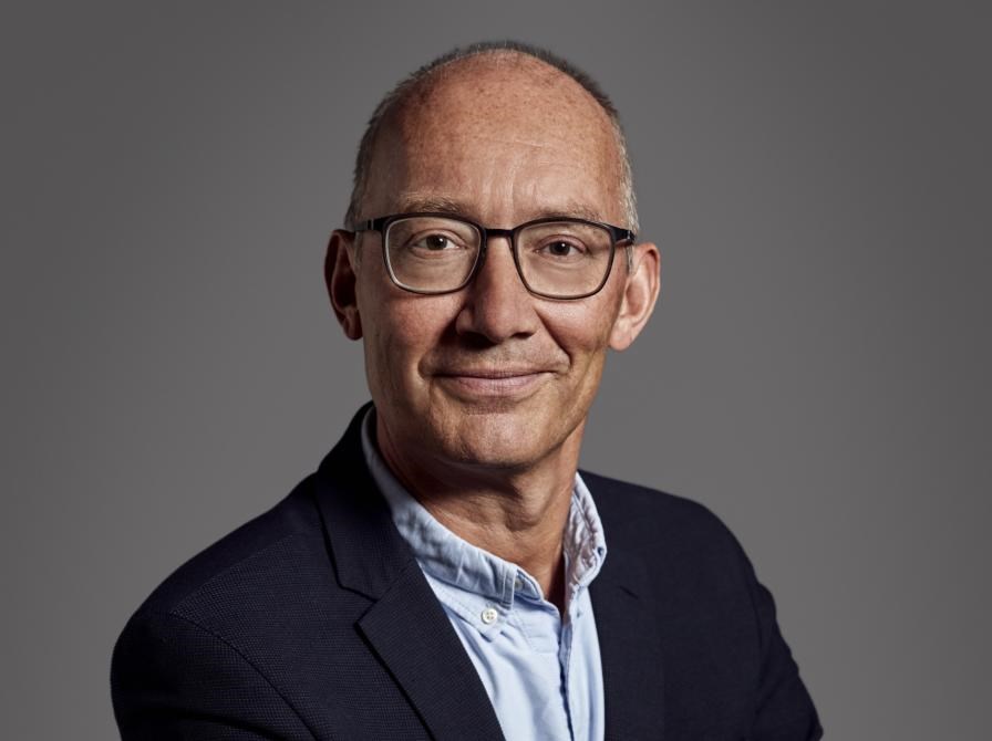 Det tabte land - Ude for uden