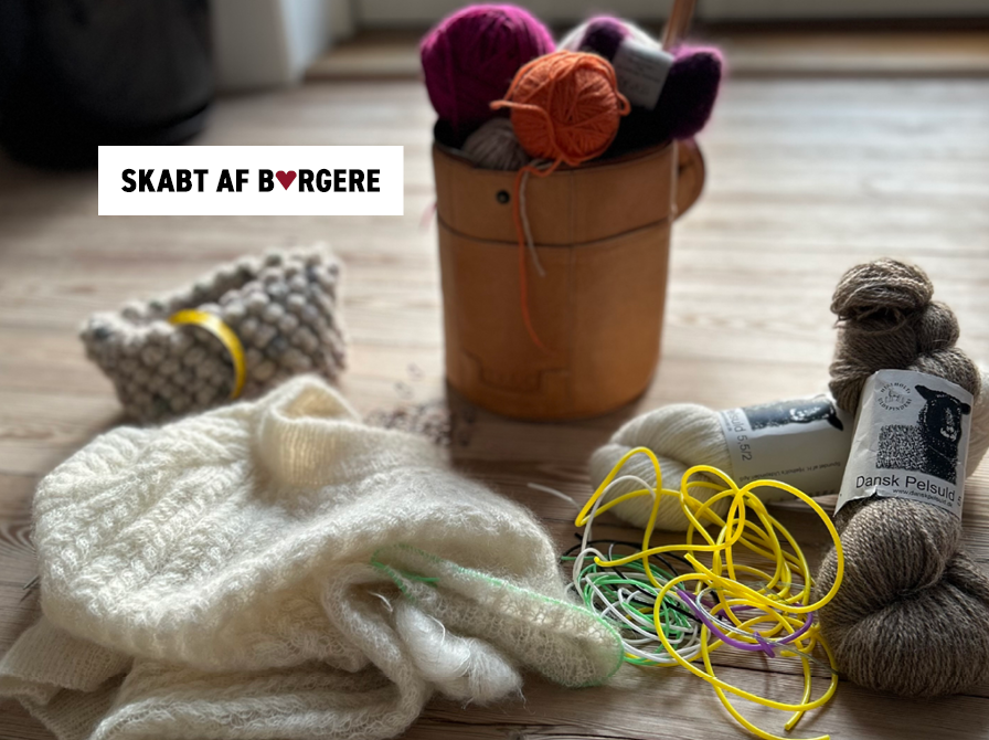 Strikkecafe på Holte Bibliotek