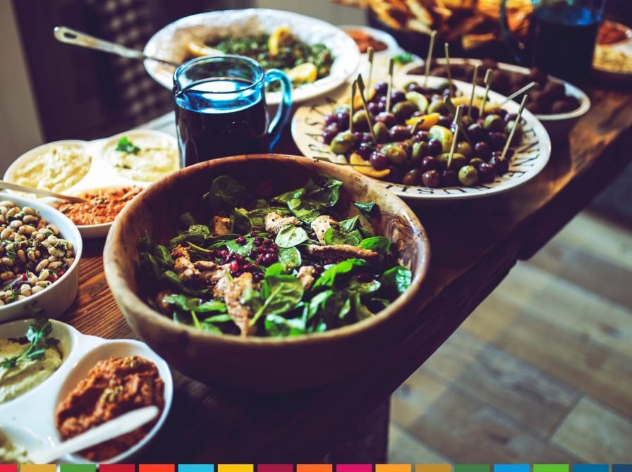 Bogcafé og fællesspisning