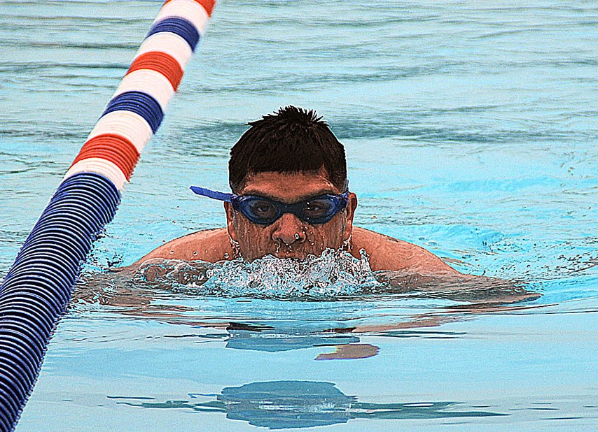Svømning m. Lev i Hovedgård - VOKSNE (og store børn)