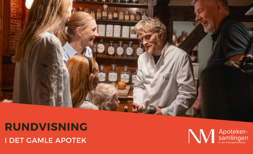 Rundvisning i Apotekersamlingen på loftet i Jens Bangs Stenhus