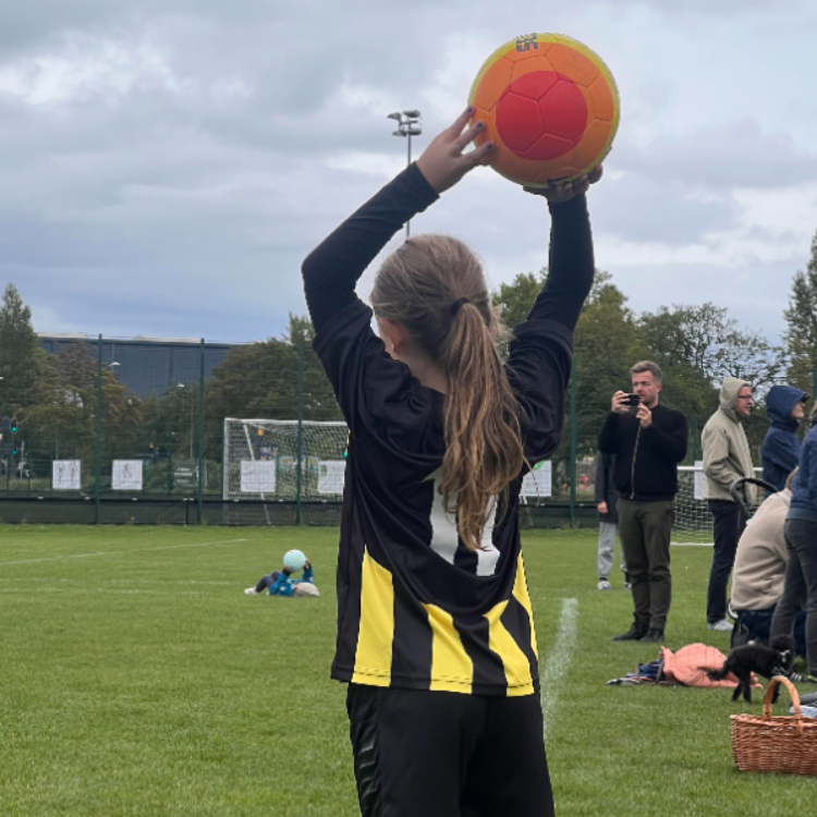 Pigefodbold U11 / U12 / Årgang 2014-2015