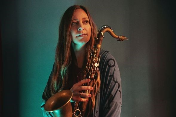 Cecilie Strange med band