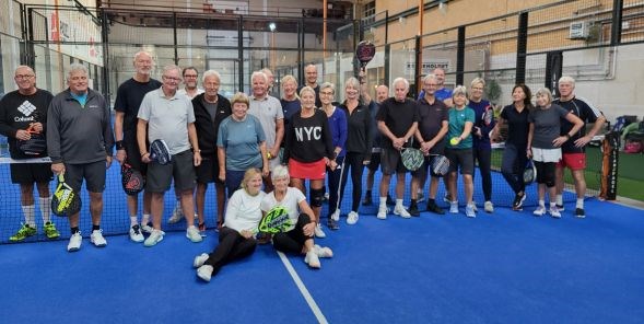 Aftenpadel i simon's hver tirsdag kl. 17.00-19.00