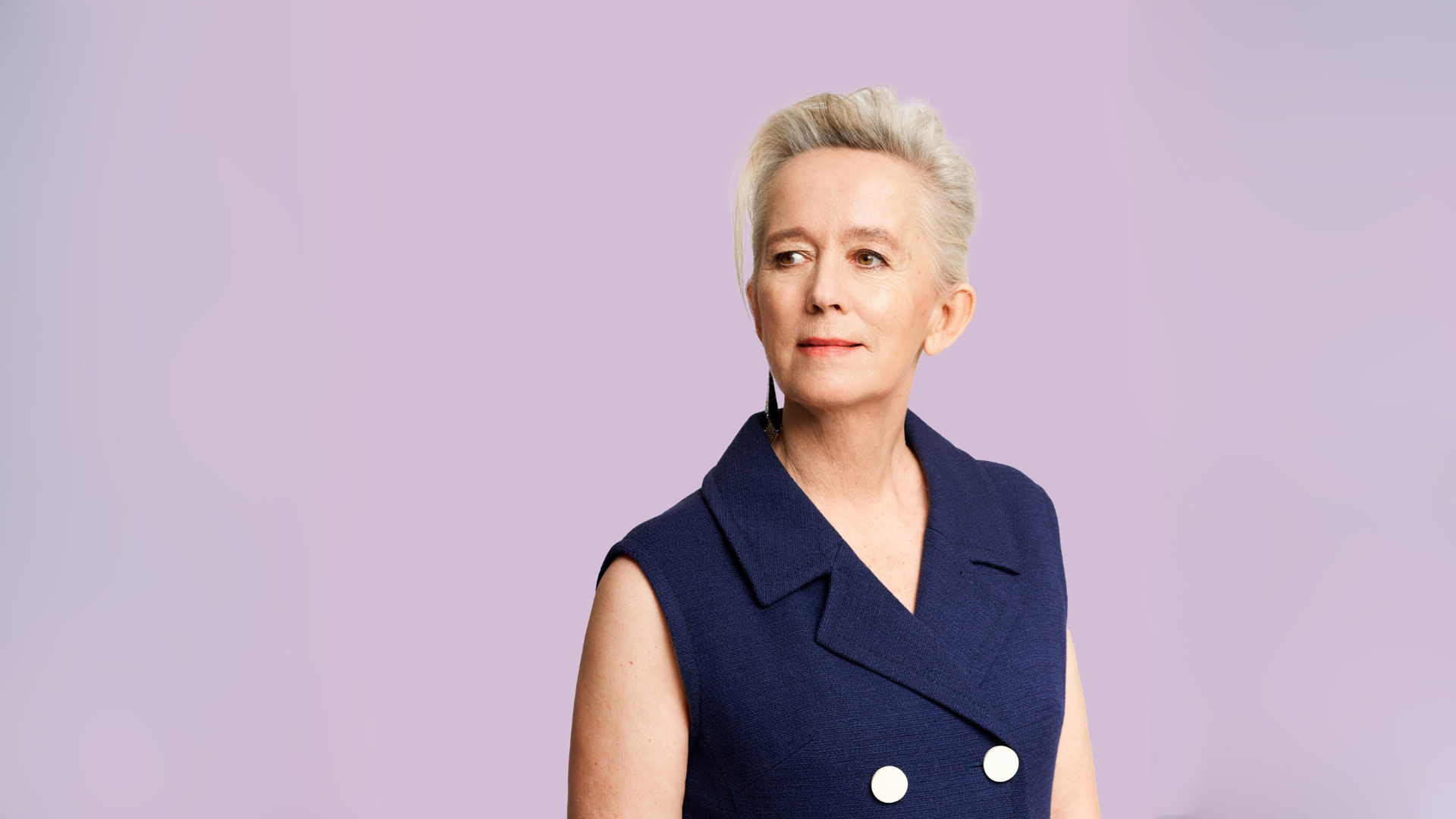 Synger du stadig? - Anne Dorte Michelsen med musikalsk foredrag om mod, musik og mening