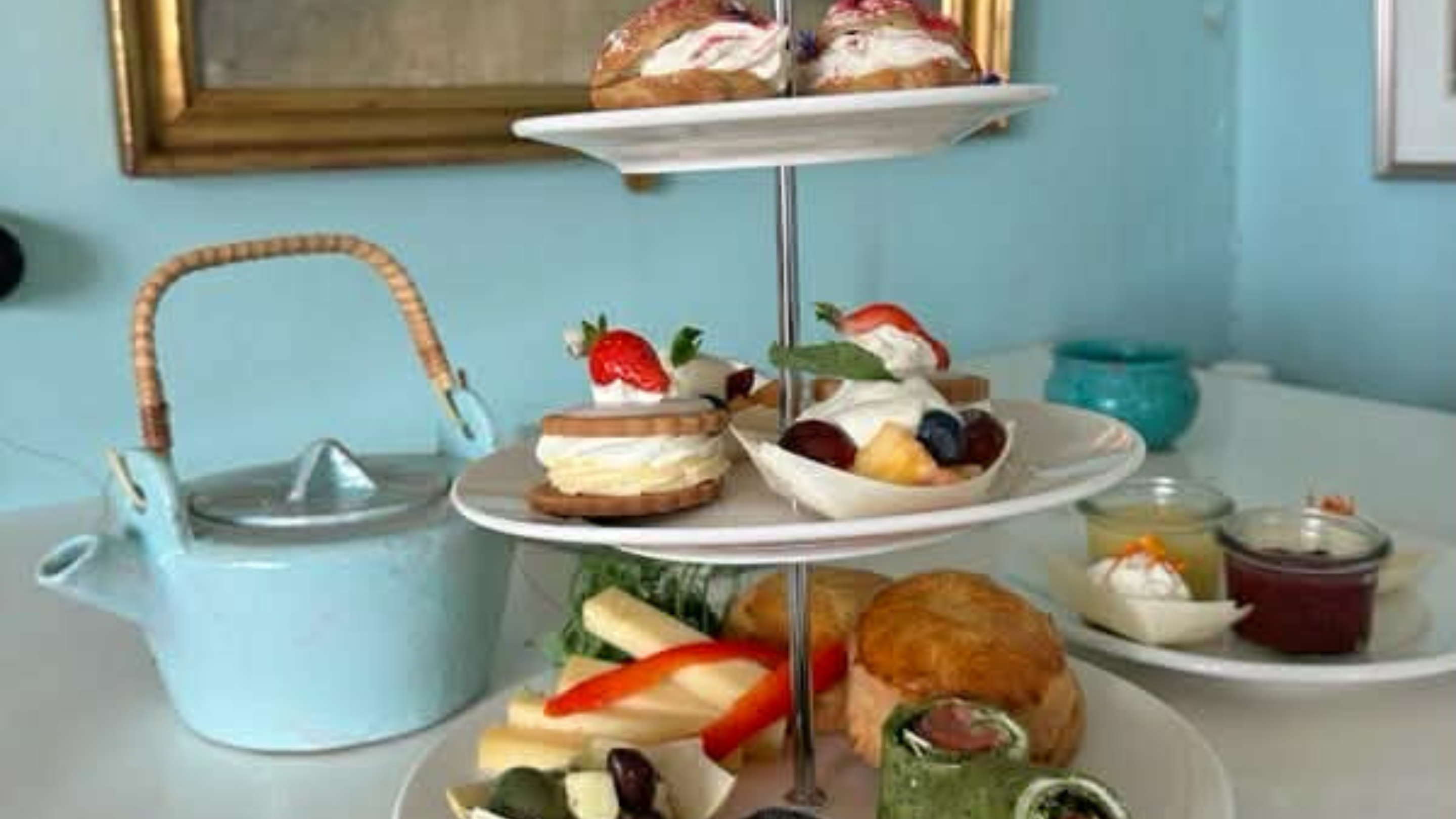 High Tea inkl. entré til Johannes Larsen Museet