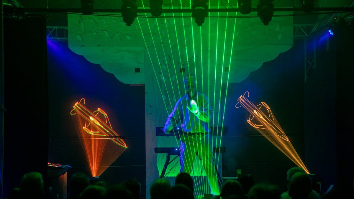 Elektronisk Påske - The Jarre Experience!