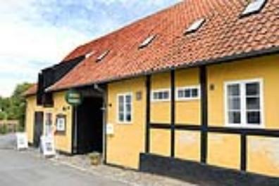 Sommermarked Kunst , kunsthåndværk og meget andet