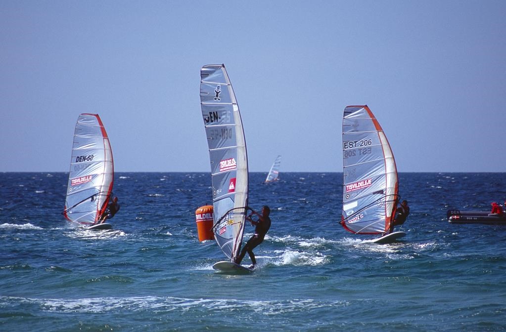 Loppemarked hos Lynæs Surfcenter