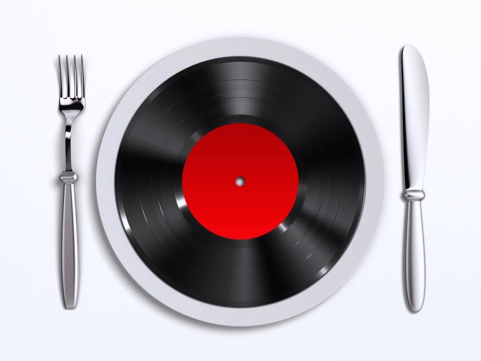 Mad & Musik arrangement i Slangerup