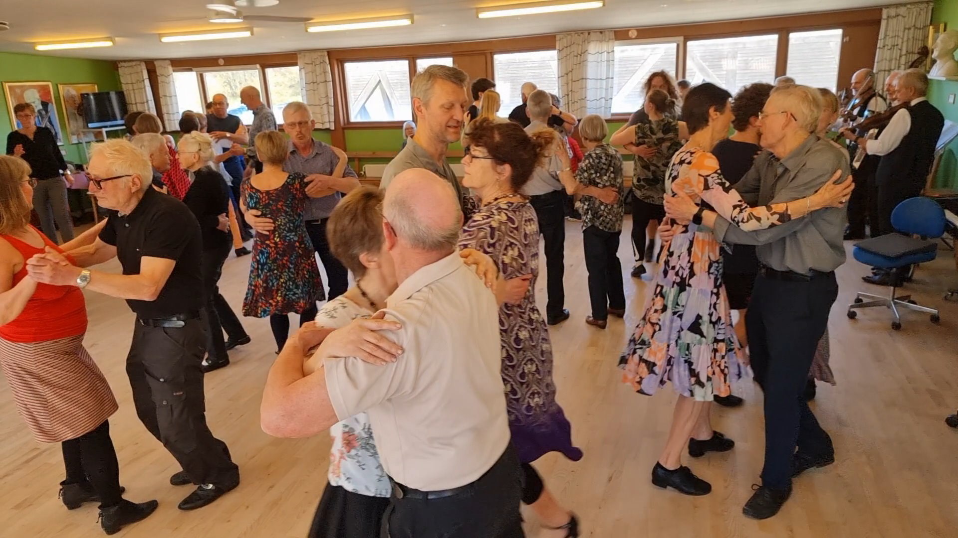 Søndagsdans på Museum Rebild