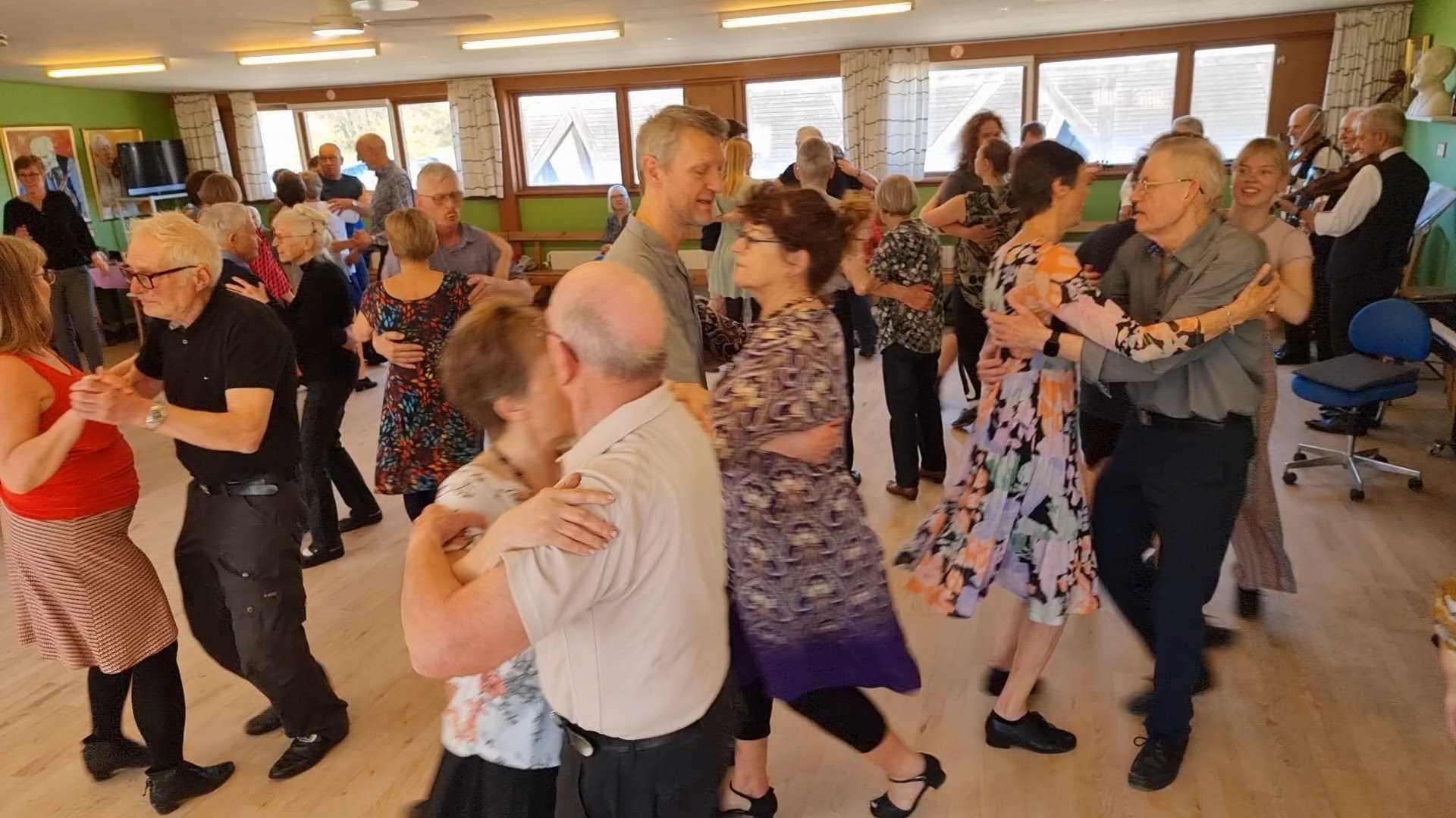 Søndagsdans på Museum Rebild