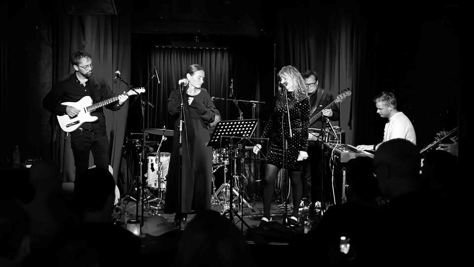 Koncert med Emilie Schiøtt Band