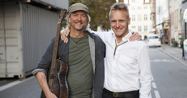 Sommerblues HP Lange og Jarno Varsted på Hjarnø