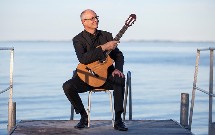 Intimkoncert med Søren Bødker Madsen og Tapas