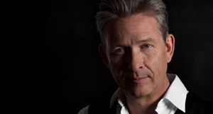 Anders Blichfeldt i Dolphin Garage