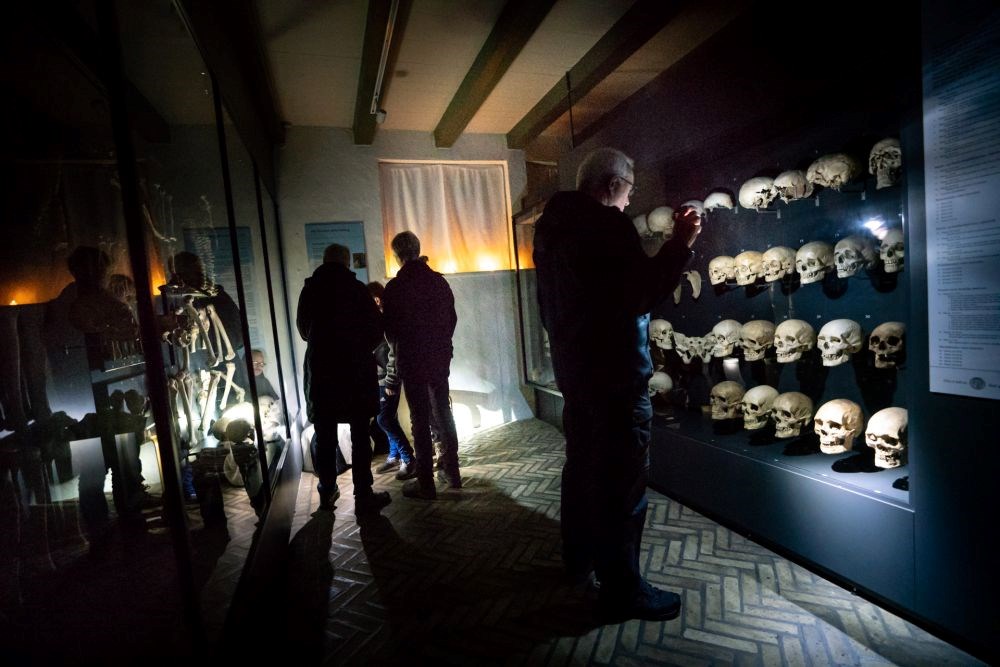 Museum i lommelygtens skær