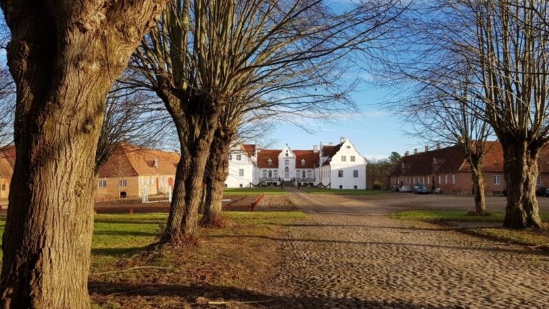 Vandretur ved Bistrup Gods med Dansk Vandrelaug