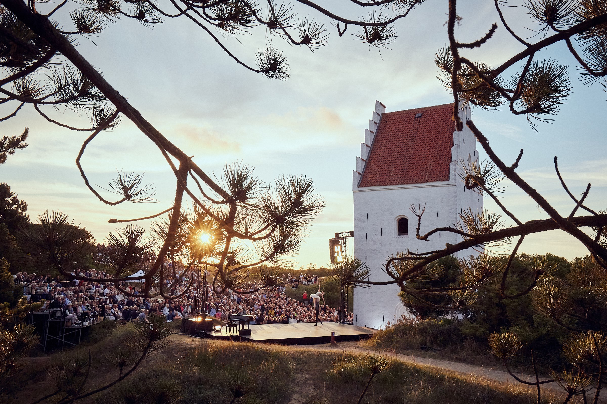 Verdensballet i Skagen ved Den Tilsandede Kirke