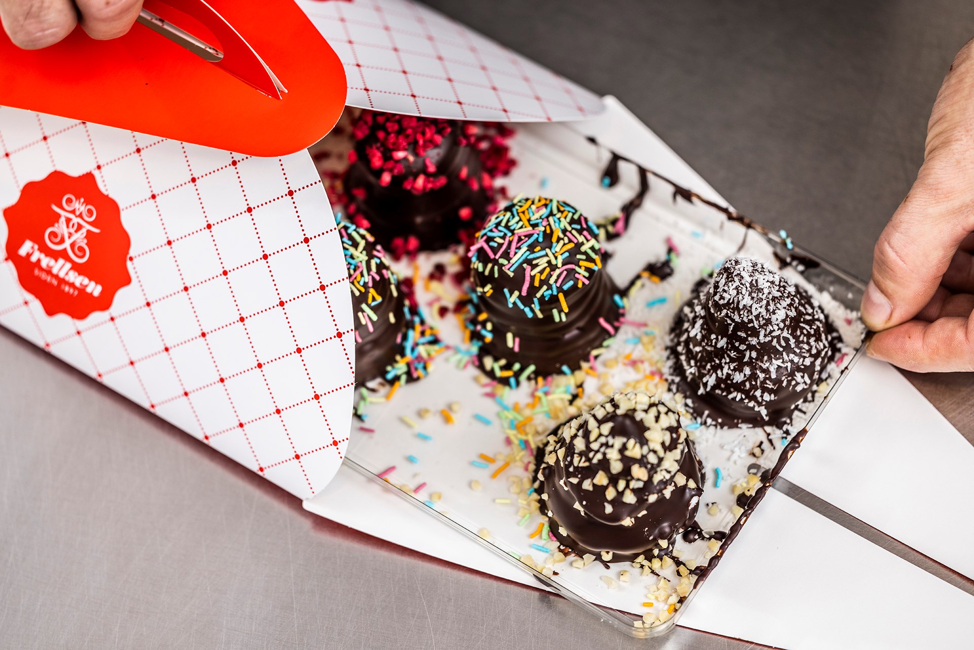 Flødebollekursus for børn og børnefamilier hos Frellsen Chokolade
