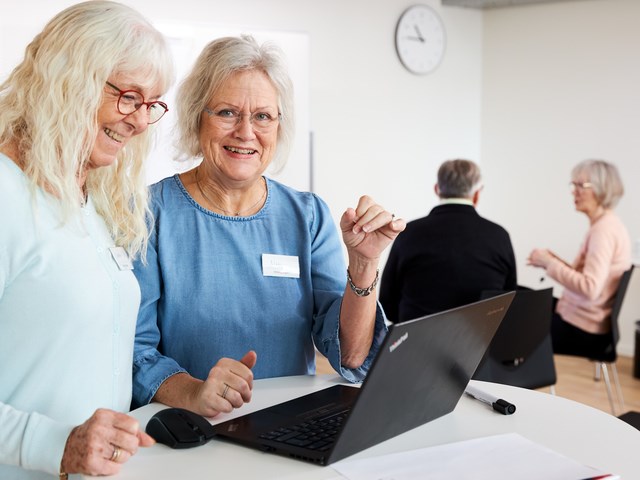 It-Café på biblioteket i Ulstrup
