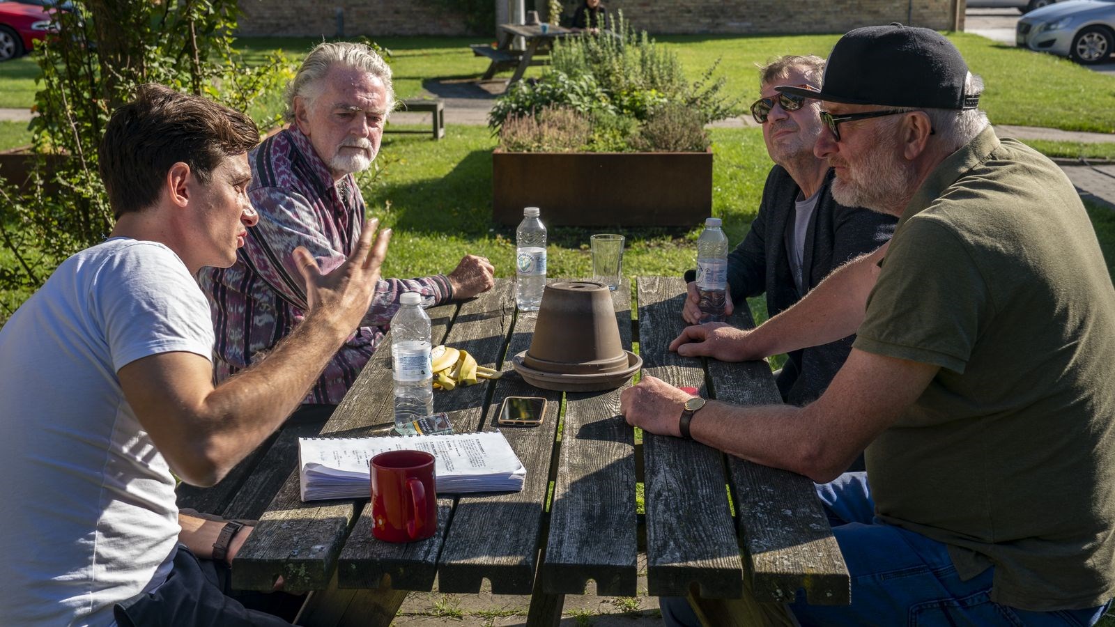 Mads Mikkelsen, Peter Ålbæk og Erik Clausen optræder i ny spillefilm i meget utraditionelle roller