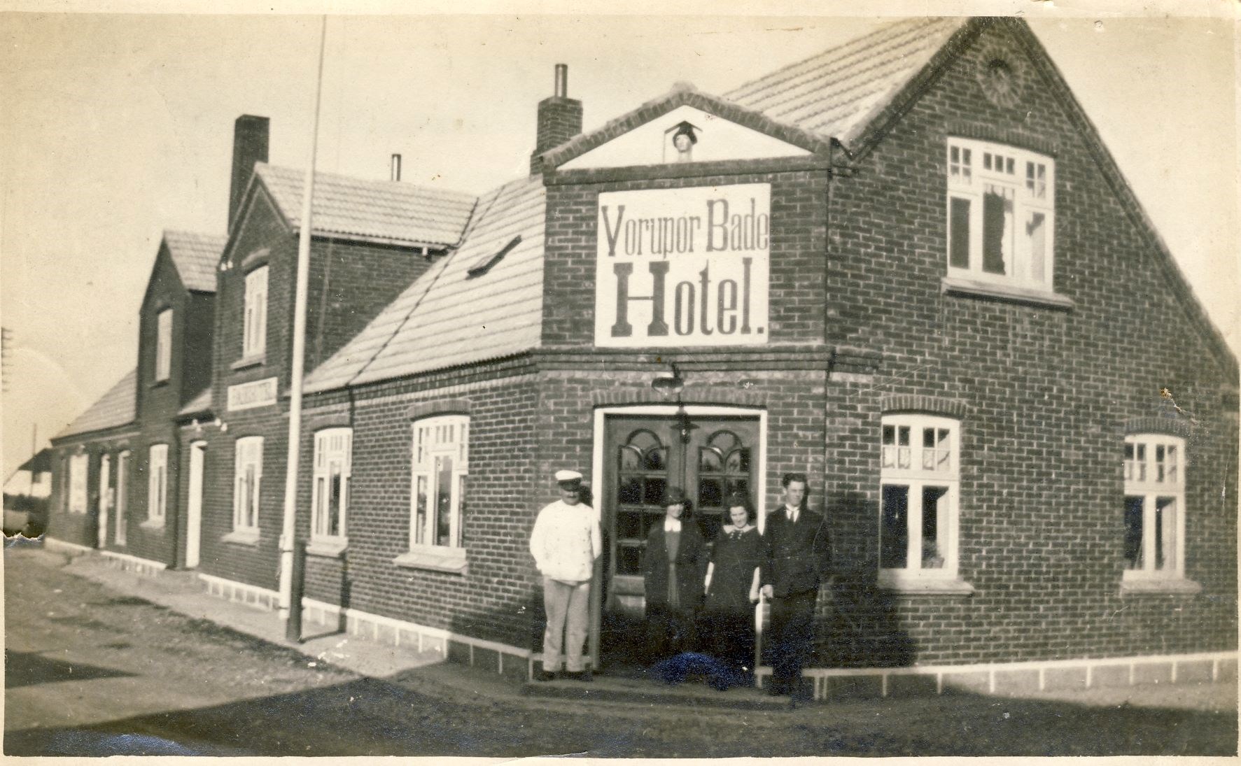 Sommer-byvandring i Vorupør