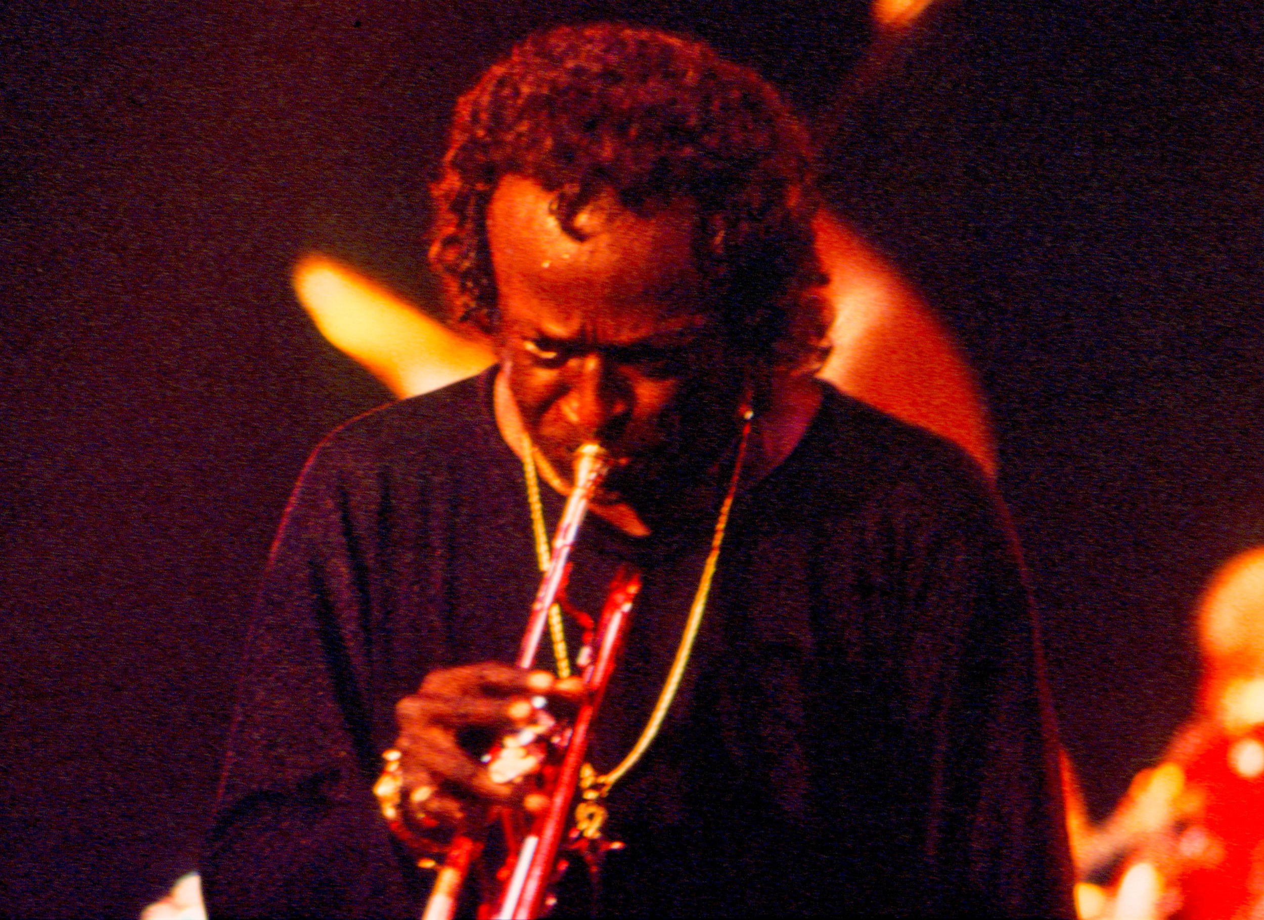 MILES 100