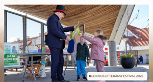 Gadetrylleri på Blokhus Torv
