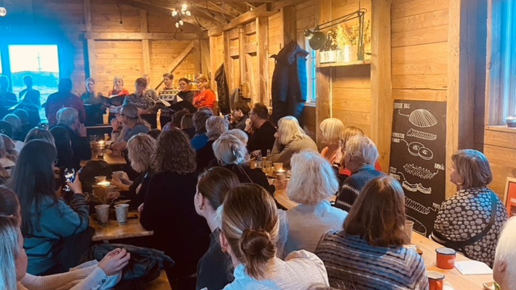 Julekoncert med Notes ved clubben Streetfood i Thyborøn