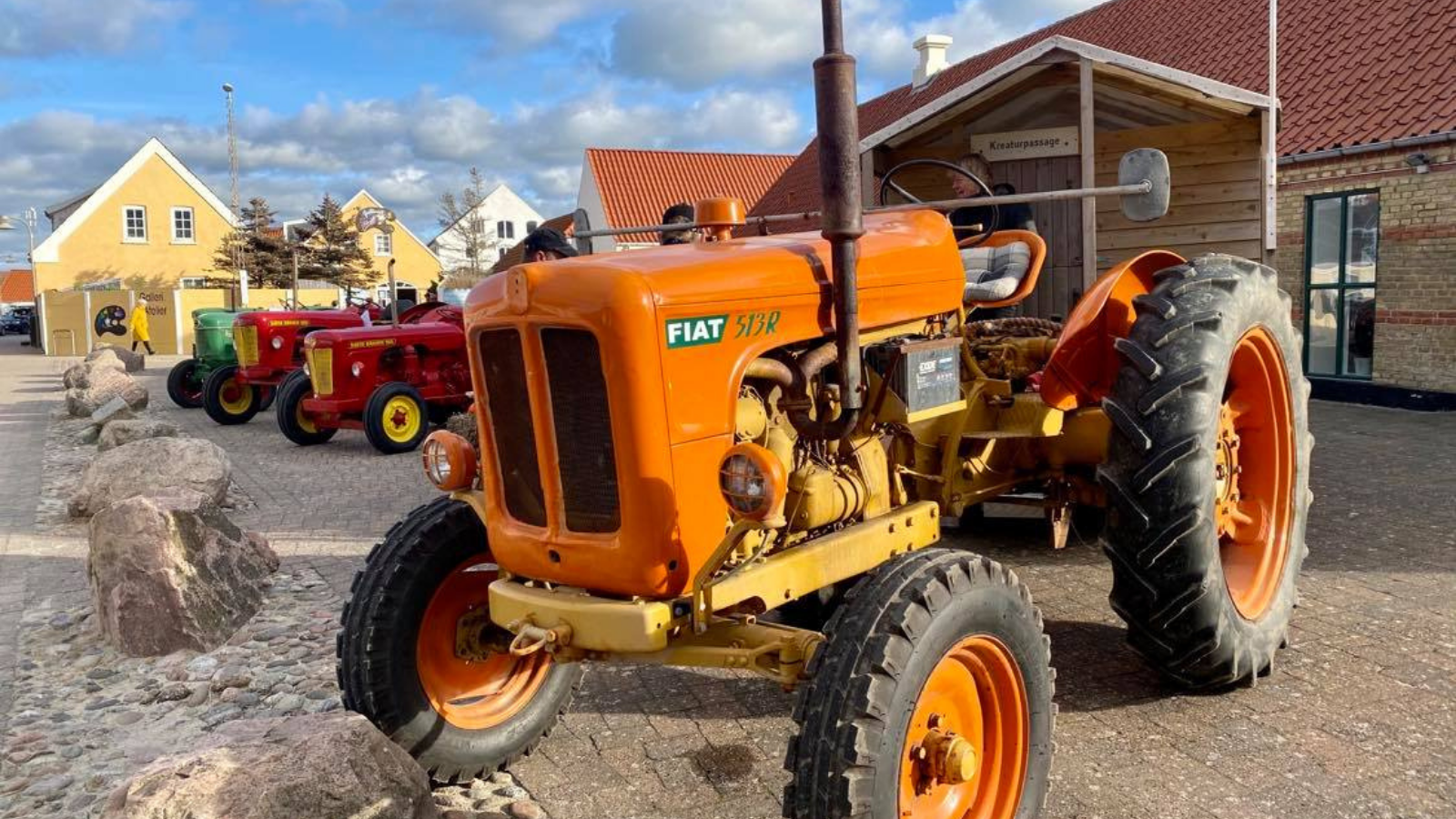 Veterantraktor-udstilling i Løkken