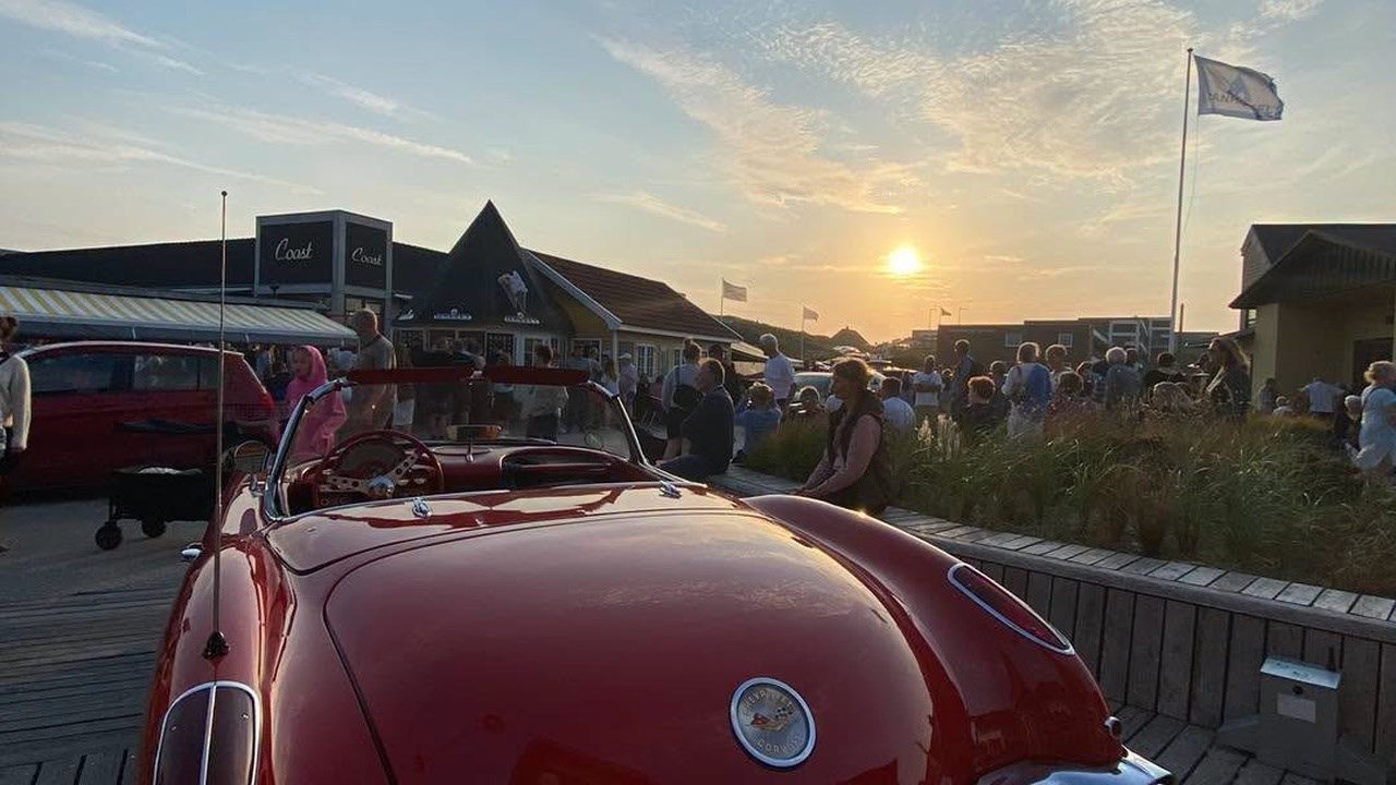Veteranbiler ved Henne Strand