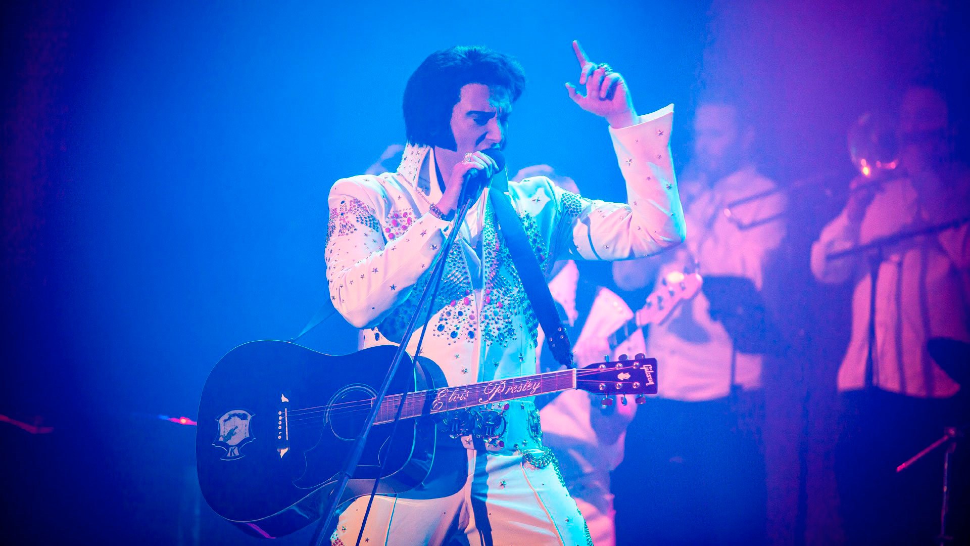 Elvis Show m/Brian Troy i Rudkøbing