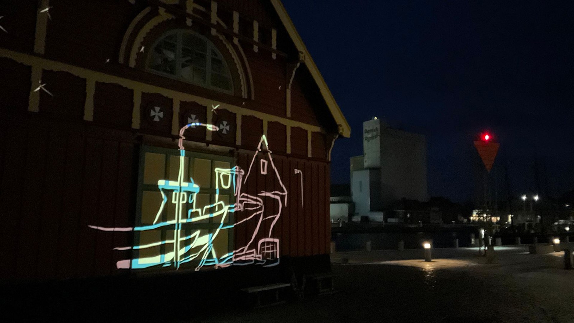 Vinternat - lyskunst ved Pakhuset, Rudkøbing Havn