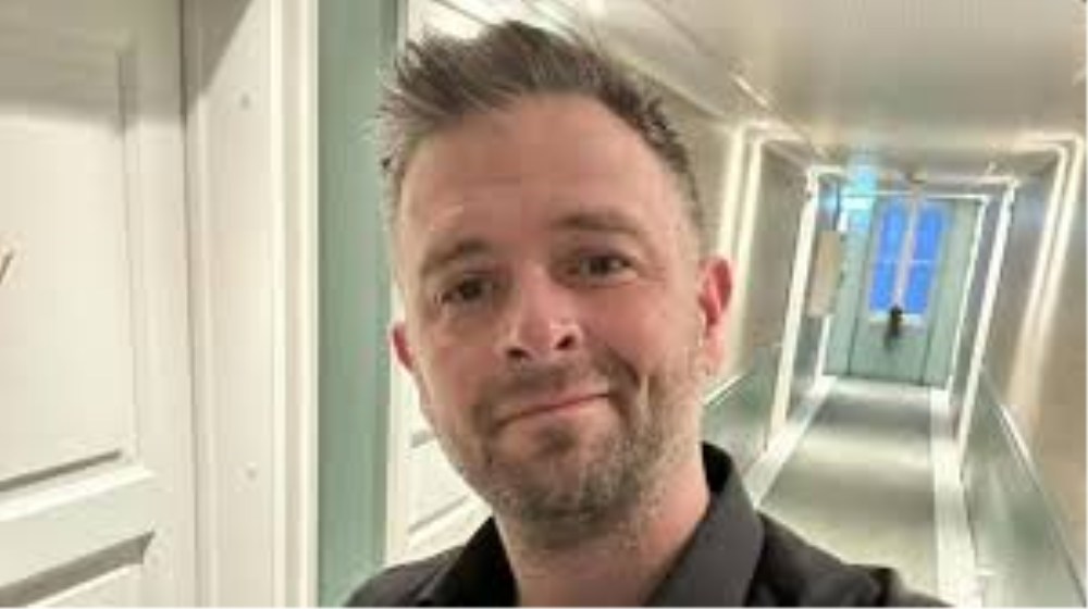 At rejse sig efter at have ramt muren - Lasse Lilja Vilhelmsen