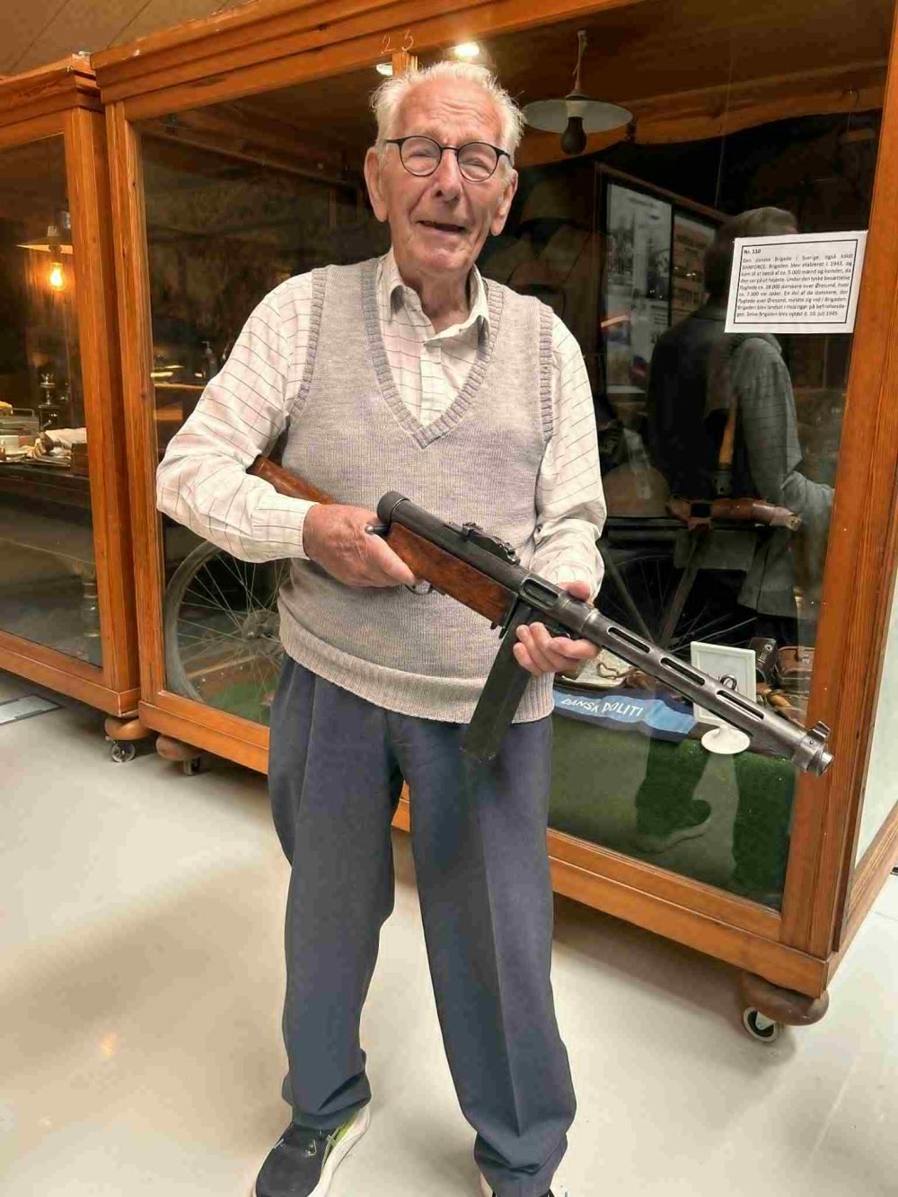 Ejler Borch - Den sidste sabotør -BOPA