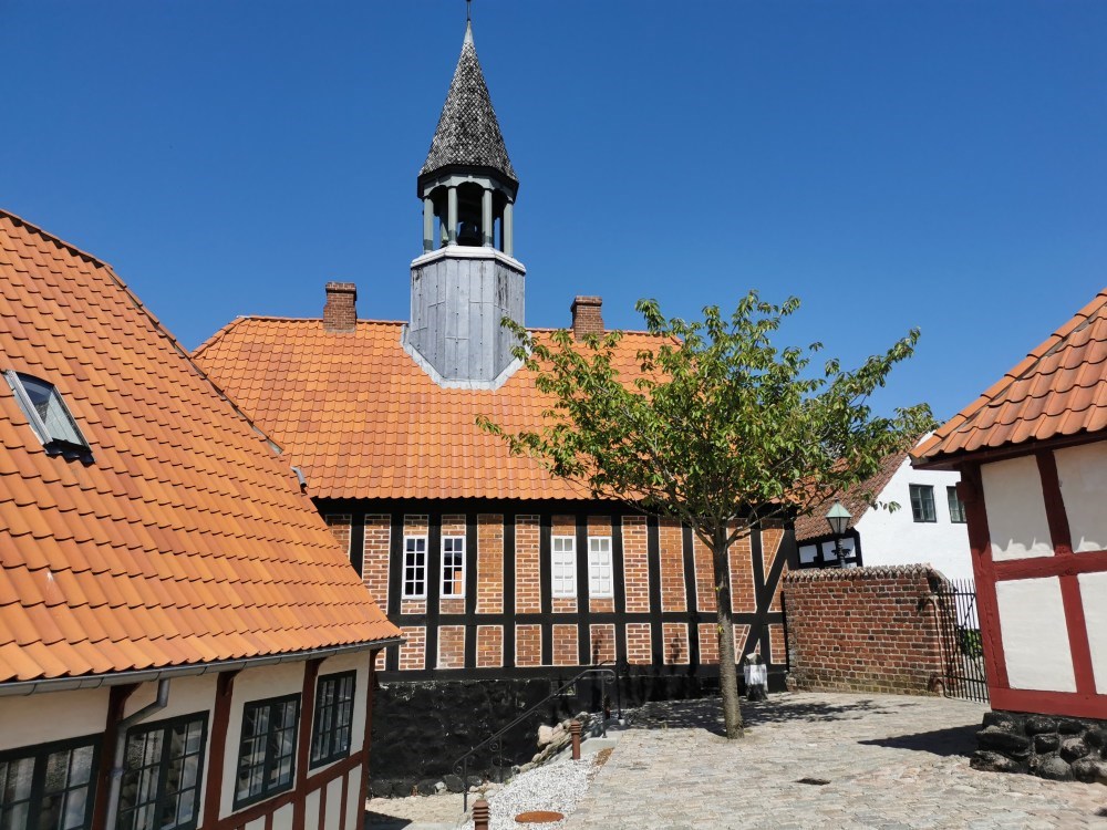 Historisk byvandring 'Ebeltoft bag facaden'