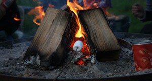 Bålhygge på Skellingsted friluftsområde