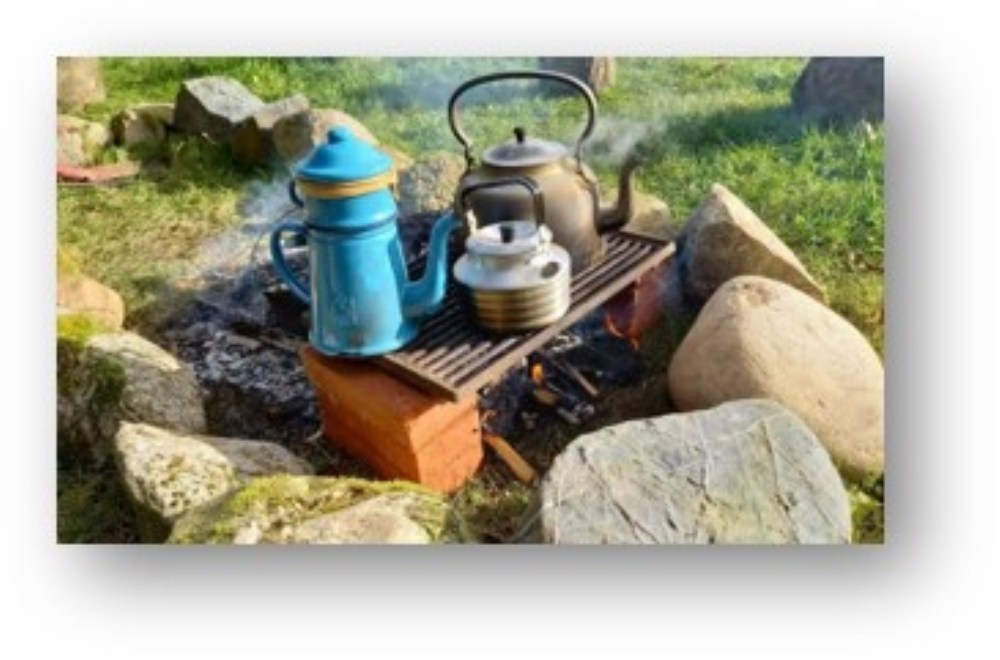 Bålkaffe m. brød og kage for voksne