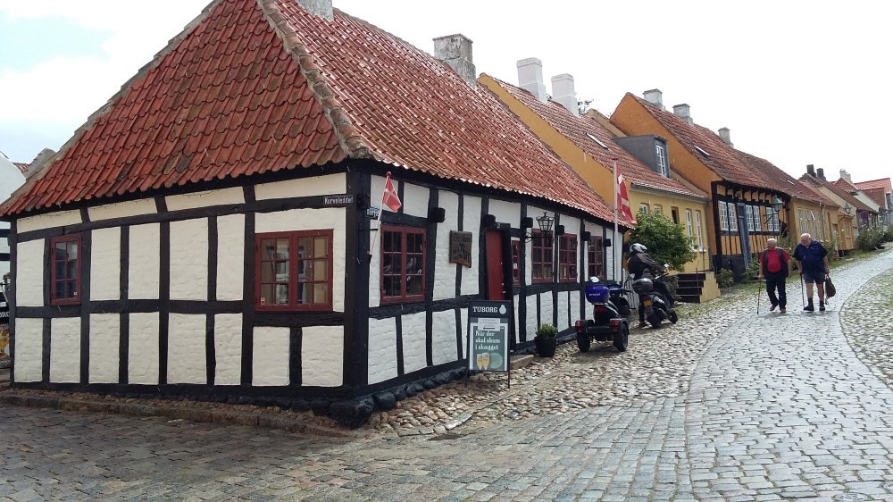 Historisk byvandring 'Ebeltoft bag facaden'