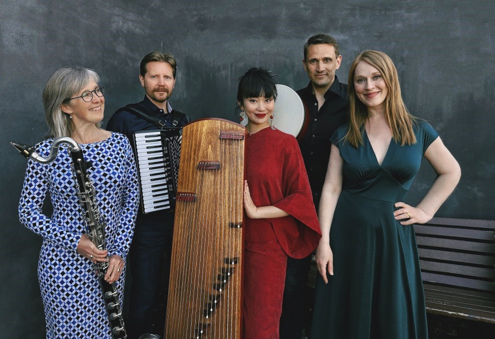 Phønix feat. SangKa