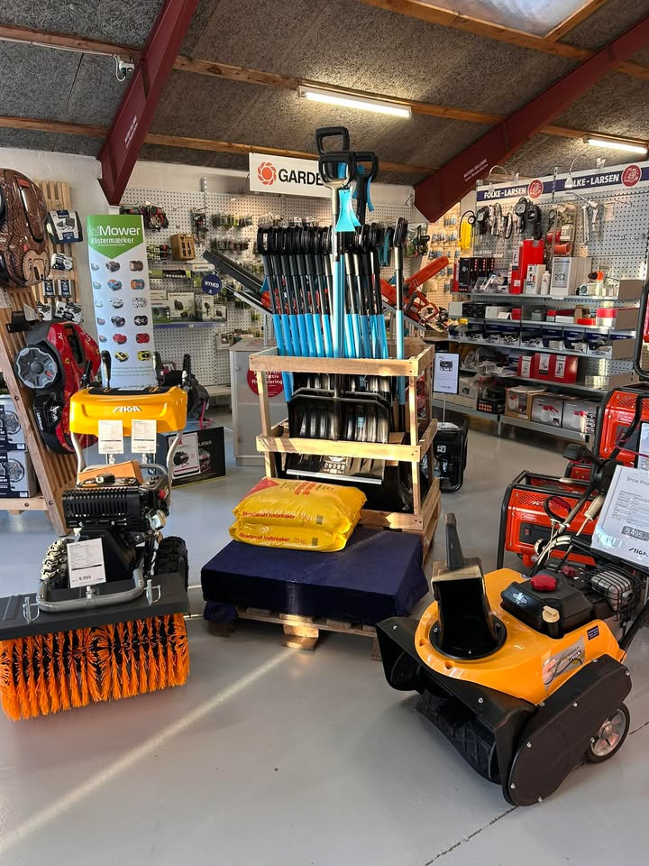 Bonde Maskiner tilbyder bredt udvalg af udstyr til snerydning