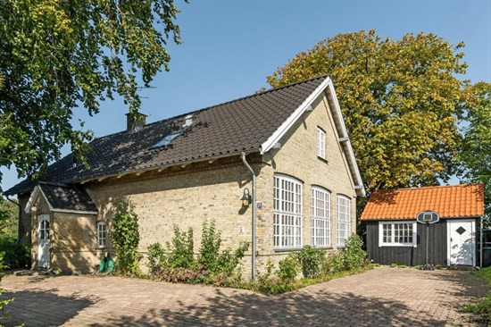 Top 6 over dyreste boliger til salg i Gadstrup. Priser op til 9.995.000 kr