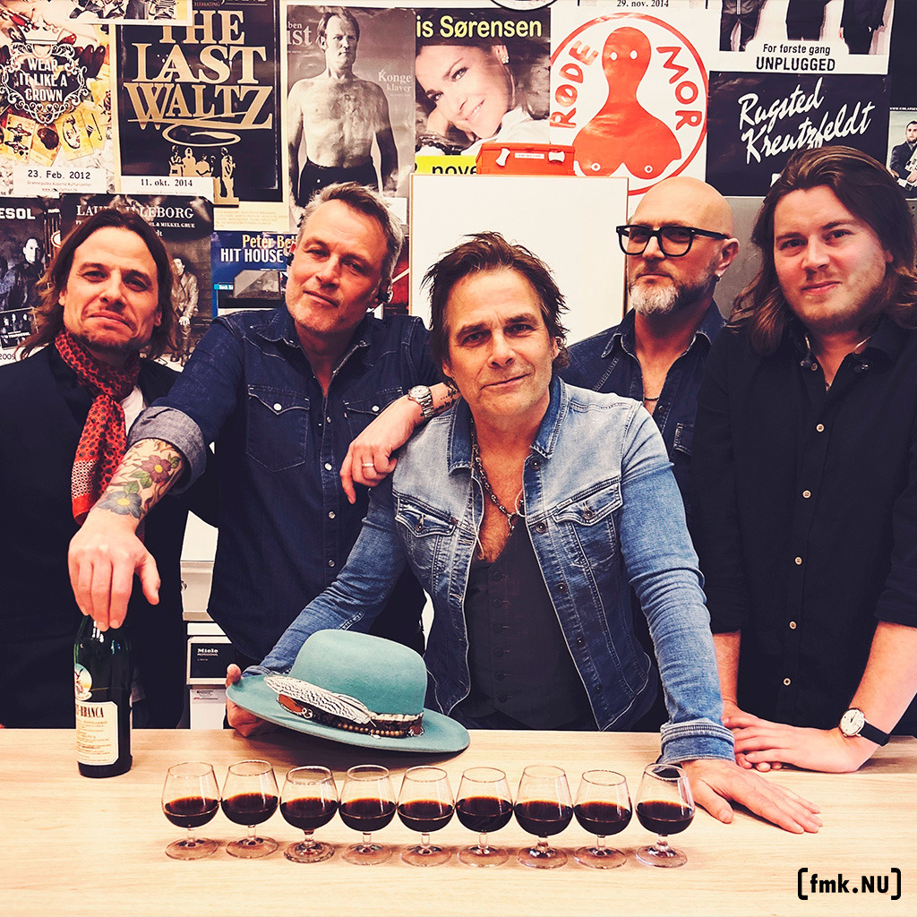 Mike Tramp vender tilbage til Tante Olga med julekoncert