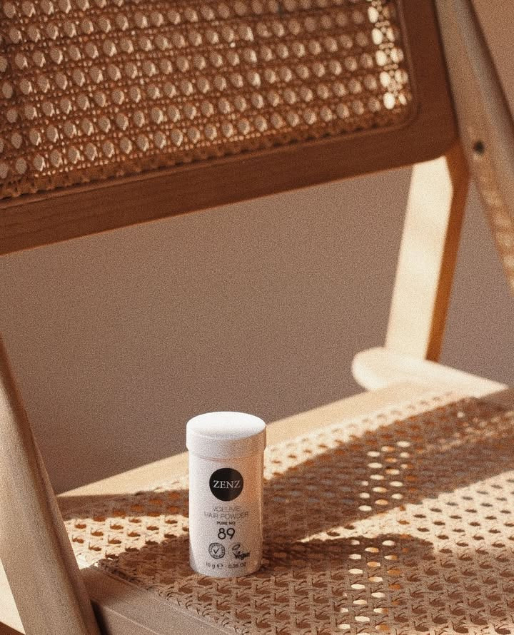 Zenz præsenterer Volume Hair Powder Pure no. 89 for øjeblikkelig fylde og friskhed