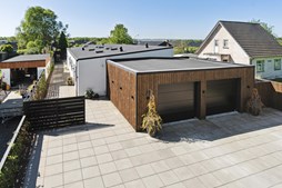 Til salg hos &LIVING Aalborg: Arkitekttegnet kvalitetshus i naturskønt nabolag