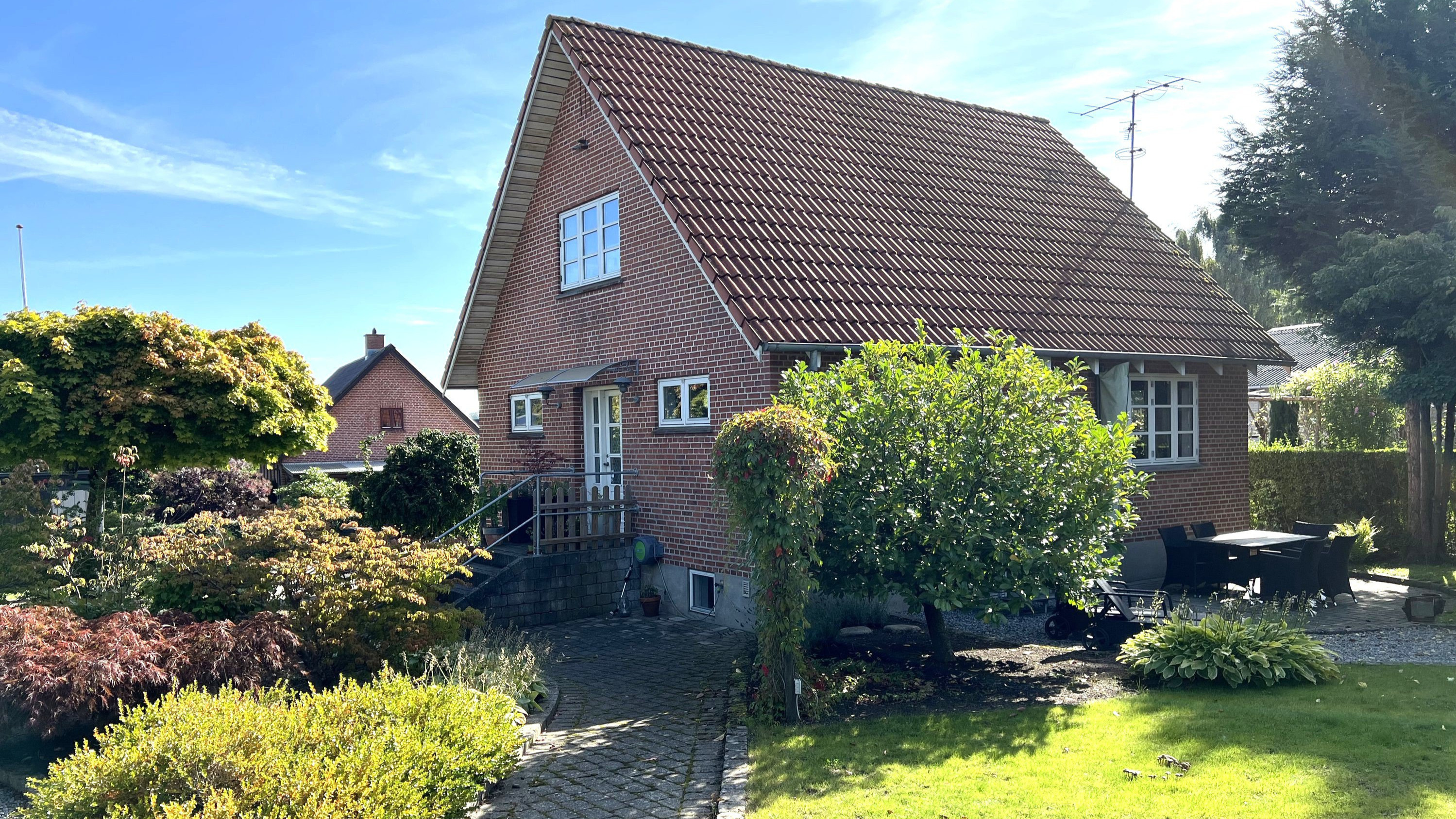 Åbent hus arrangement inviterer til charmerende villaoplevelse i Levring