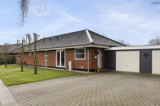 Kystbækvej 4 og 1 anden boliger er kommet til salg denne uge i Holsted - se boligerne her.