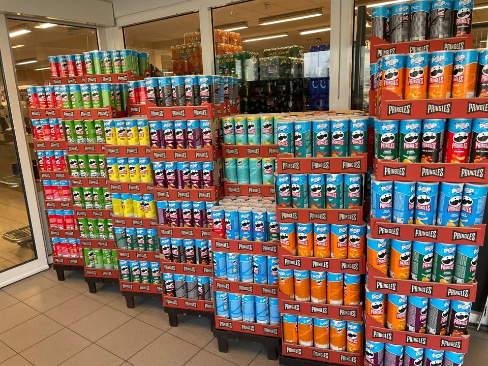 SPAR Nørrebro Hjørring tilbyder Pringles til kun 12 kr pr. stk.